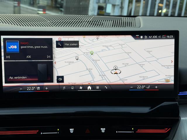 BMW 5-SERIE Touring 530e M Sport Pro Trekhaak | Innovatie Pakket | HUD | Stuurverw. | Stoelverw. |