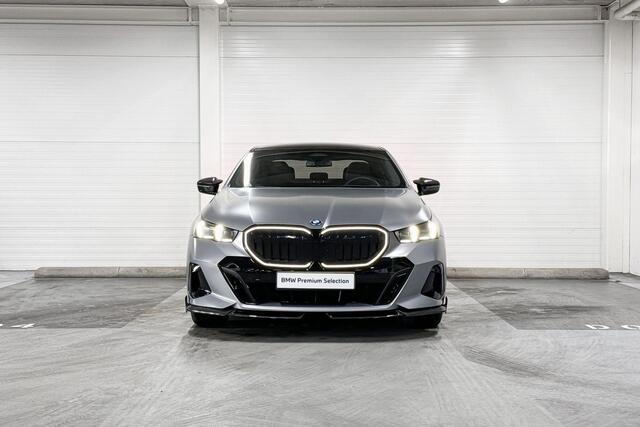BMW 5-SERIE Sedan 530e