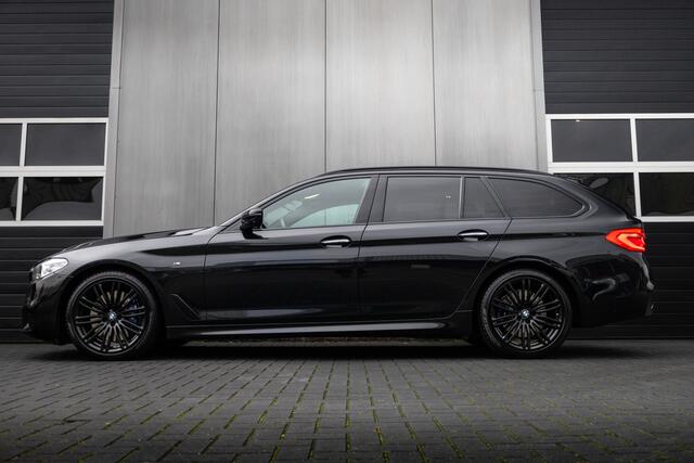BMW 5-SERIE Touring 540i xDrive 340 pk High Executive M-Sportpakket / Pano-Dak/ Head-Up/ Harman&Kardon/ 360-Camera/ Sport-Stoelen/ Stoel.Verw/