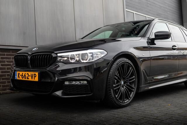 BMW 5-SERIE Touring 540i xDrive 340 pk High Executive M-Sportpakket / Pano-Dak/ Head-Up/ Harman&Kardon/ 360-Camera/ Sport-Stoelen/ Stoel.Verw/