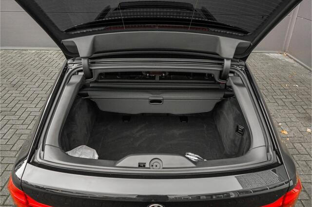 BMW 5-SERIE Touring 530i High Ex M-Sport Pano HUD Camera Memory Seats