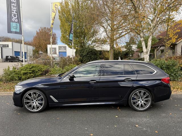 BMW 5-SERIE 540i Touring xDrive M-Sport 340PK NappaoPanooHeadUp