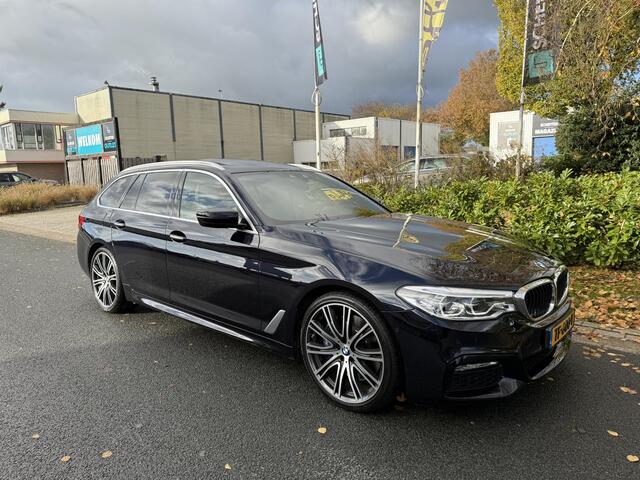 BMW 5-SERIE 540i Touring xDrive M-Sport 340PK NappaoPanooHeadUp