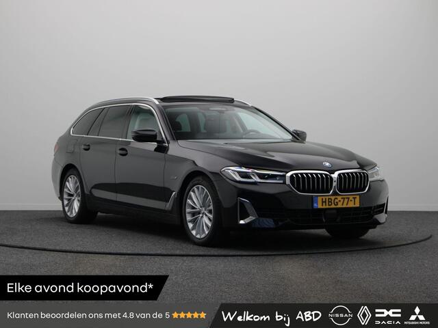 BMW 5-SERIE Touring 530e Business Edition Plus | verwarmde stoelen voor en achter | Head-Up Display| Panoramadak | memory stoelen |