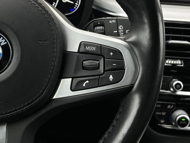 BMW 5-SERIE 520i Touring High Executive | M-Sportpakket | Stuurverwarming | Getint Glas Achter