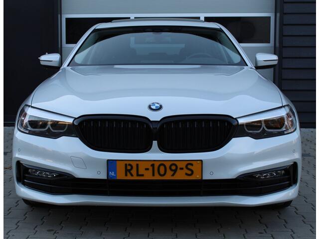 BMW 5-SERIE 520d 191Pk EDE Executive Sport line | Leder | Schuif/kanteldak | NL-auto