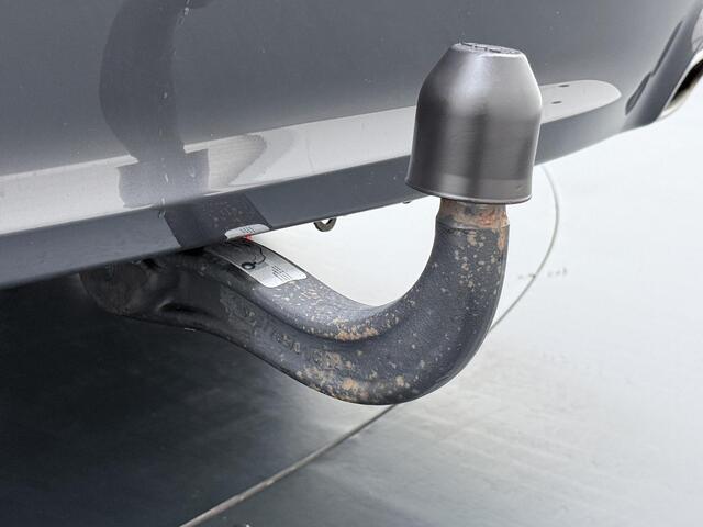 BMW 5-SERIE Touring 530i High Executive Edition M-Sport | Panorama Dak | 360 Camera | Trekhaak | NAP