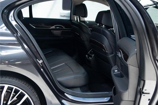 BMW 7-SERIE 740e iPerformance High Executive HEAD-UP / SOFTCLOSE / PANO / LEER