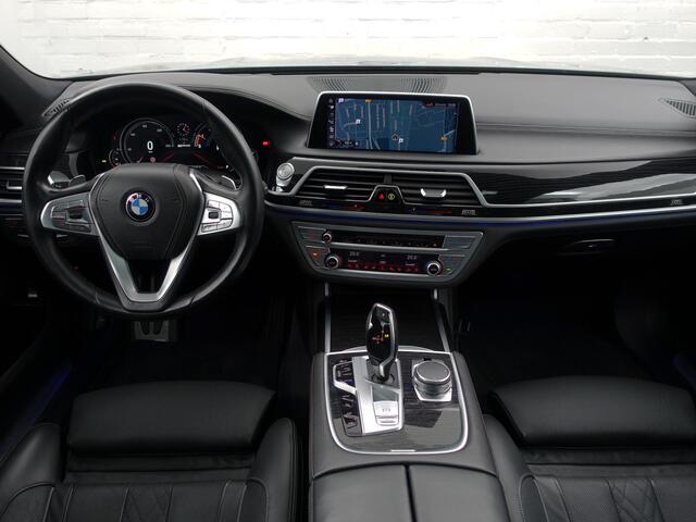 BMW 7-SERIE 740e iPerformance High Executive Soft close, Entertainment package, Harman Kardon, Schuifdak, Stoelventilatie