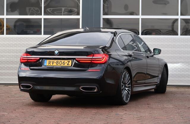BMW 7-SERIE 740Ld xDrive High Executive M-PAKKET/ MASSAGE/ PANO/ DEALER OND/ VOL!