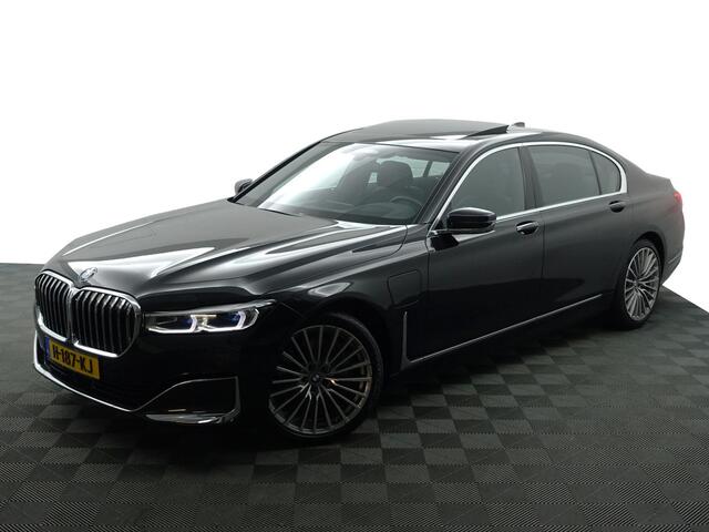 BMW 7-SERIE 745Le xDrive Individual Aut- Panoramadak, Stoelventilatie, Softclose, Achterasbesturing, Head Up, Sfeerverlichting, Memory