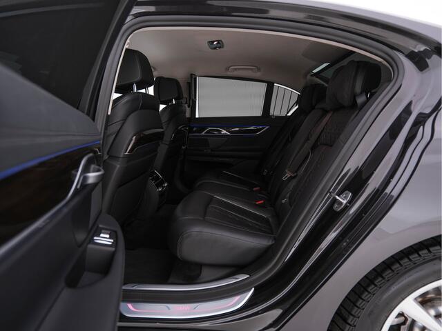 BMW 7-SERIE 745e High Executive (INCL-BTW) *LASER-LED | EXCLUSIV-NAPPA-LEATHER | HEAD-UP | SOFT-CLOSE | BLIND-SPOT | MEMORY-PACK | DIGI-COCKPIT | KEYLESS | DAB+ | CAMERA | COMFORT-SEATS | AMBIENT-LIGHT | DAB | CARPLAY | 18"
