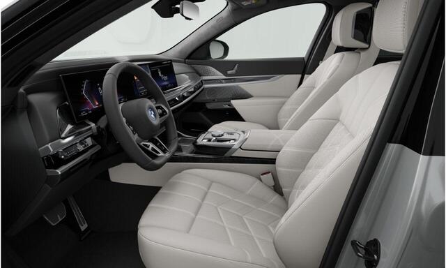 BMW 7-SERIE 750e xDrive | Individual Lak | M Sportpakket Pro | Connoisseur Pack | Innovation Pack