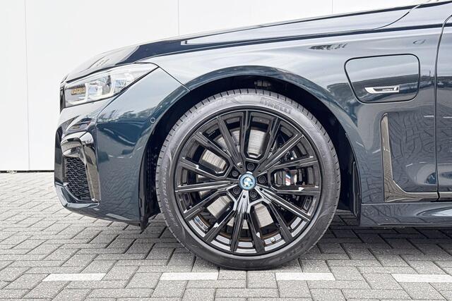 BMW 7-SERIE 745Le xDrive High Executive