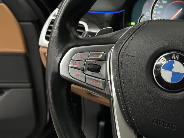 BMW 7-SERIE 730d xDrive | Schuifdak | Massage | 360 Camera | Soft-Close | ACC | Laser-LED | Indiv. Leder | Luchtvering | Achterasbesturing | Comfortstoelen | Stoelventilatie | Head-Up | 4-Zone Clima | Keyless-Entry | Driving Assist Pro. | Sfeerverlichting |