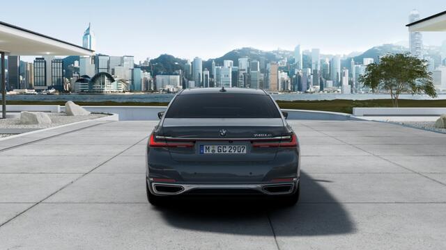 BMW 7-SERIE 745Le 394PK / Skylounge / B&W / Laser / M- Individual / 360°