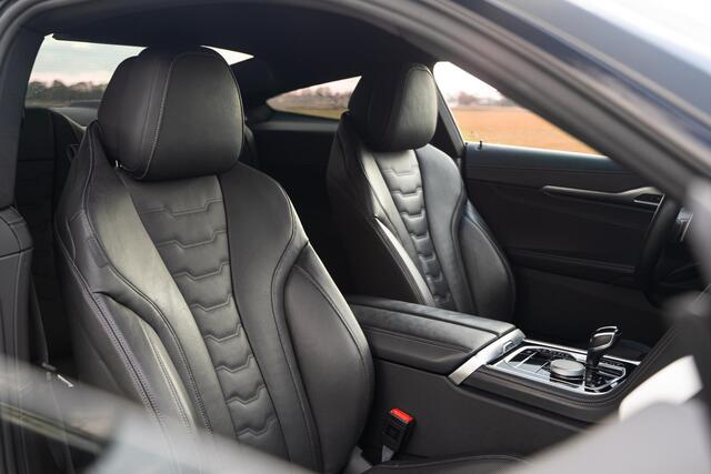 BMW 8-SERIE 840d Coupe X-Drive M Sport Led Laser light Soft close Leder 20 Inch