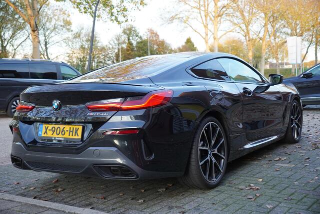 BMW 8-SERIE M850i xDrive High Executive / BTW / PPF / Harman Kardon / Alcantara / Carbon / Co Pilot /