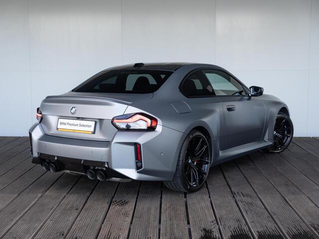 BMW M2 Coupé | M Drive Professional | Harman Kardon | Verwarmd Stuurwiel | Comfort Access | Achteruitrijcamera | Carbon Dak | Stoelverwarming
