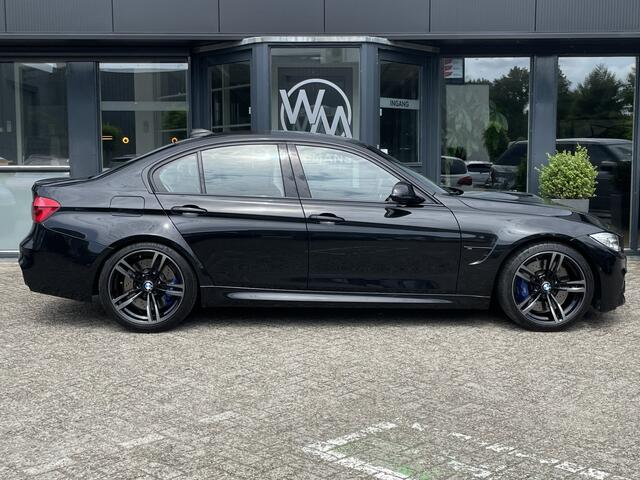 BMW M3 3-serie DCTA 431 pk Facelift | Carbon dak | 19 inch