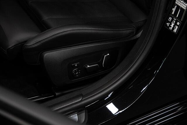 BMW M3 Touring xDrive Competition *Facelift 530pk / Carbon pack / Harman-Kardon / Head-up Display / Surround-view / Memory*