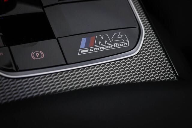 BMW M4 4-serie Coupé Competition | DRIVING ASSISTANT | HEAD UP | STUURVERWARMIMING | 360 CAMERA | 20"