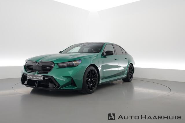 BMW M5 5-serie | Ultimate Pack | Keramisch | Carbon | Driving Assistant Pro. | B&W