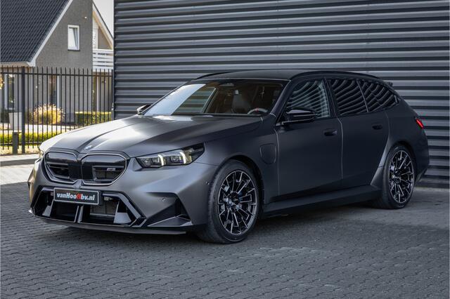 BMW M5 Touring Individual Frozen Grey - Trekhaak