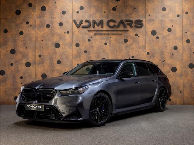 BMW M5 5-serie Touring | M Driver's Pack | Pano | Bowers & Wilkins | Comfort Pack |