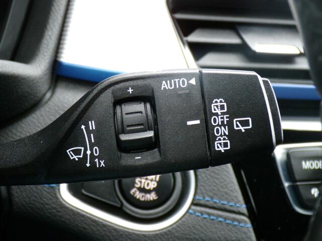 BMW X1 sDrive20i M-Sport, Apple Carplay / Trekhaak / Full LED / HiFi audio / Head up Display / Parkeersensoren