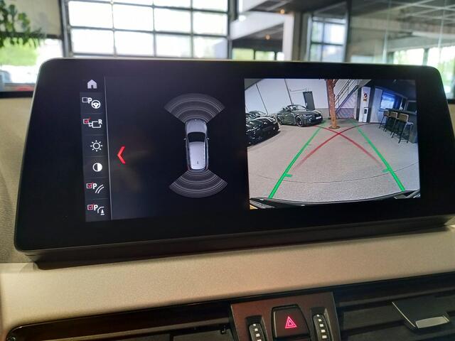 BMW X1 sDrive20i Executive Edition X-Line | Facelift | Panorama | HUD | Leder beige | Camera | NAP