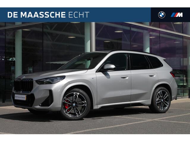 BMW X1 sDrive20i High Executive M Sport Automaat / Panoramadak / Sportstoelen / Parking Assistant Plus / Adaptief M Onderstel / Head-Up / Comfort Access
