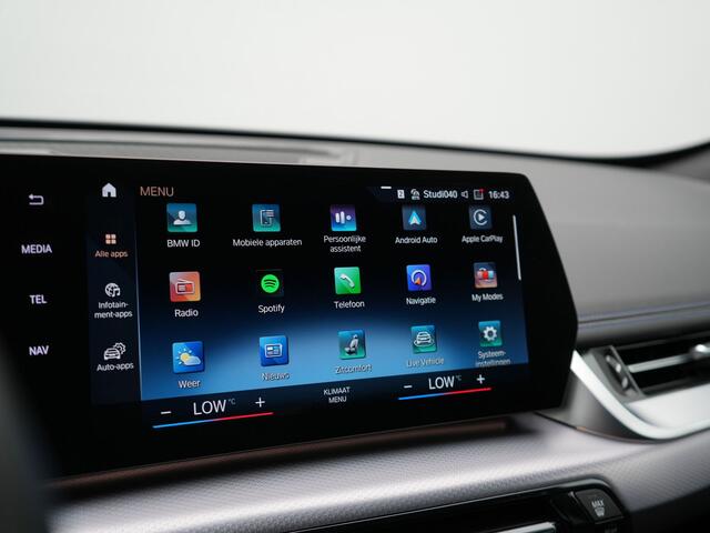 BMW X1 sDrive18i M-Sport |Leder Alcantara Sportstoelen | Navigatie | Cruise Control | Camera | Park Asist