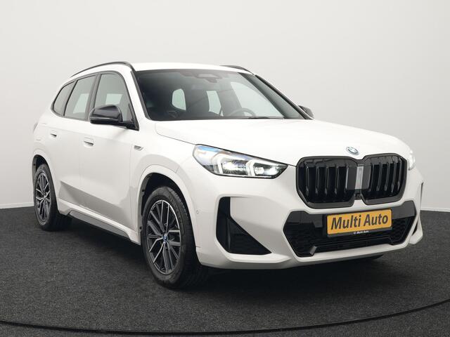 BMW X1 xDrive30e M-sport Plug in Hybrid | PHEV | Adaptive Cruise | Head-up Display | 360 Camera | Carplay | Stoelen Verwarmd | Sfeerverlichting |