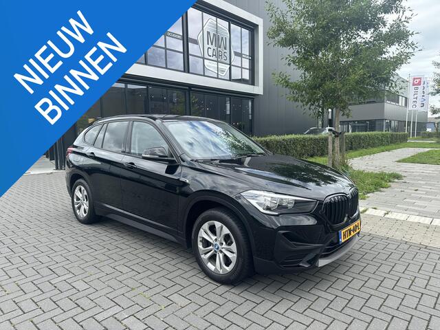 BMW X1 xDrive25e Exec. Pano, Navi, Trekhaak