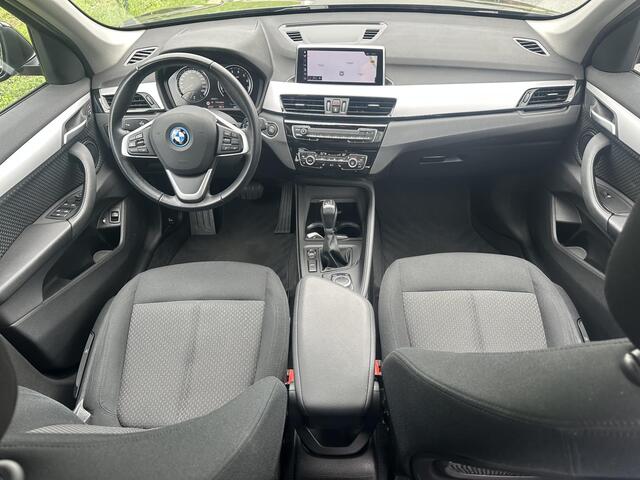 BMW X1 xDrive25e Exec. Pano, Navi, Trekhaak