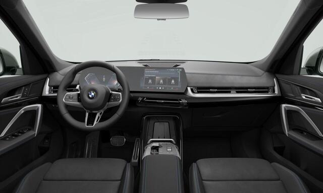 BMW X1 sDrive18i | M Sportpakket Pro | Premium Pack | Travel Pack