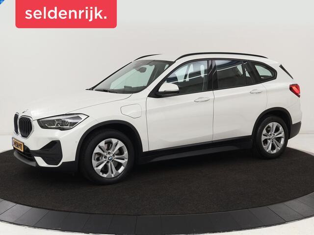 BMW X1 xDrive25e eDrive Edition | Leder | Head-Up | Stoelverwarming | Full LED | Navigatie | Climate control | Parkeerhulp | Cruise control | DAB