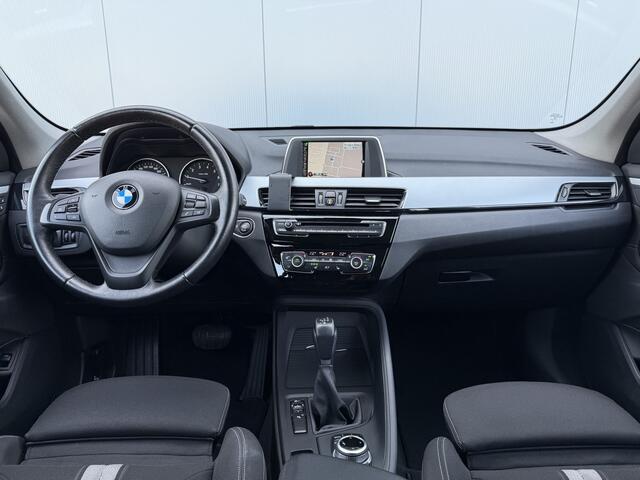 BMW X1 sDrive18i High Executive Navi/Trekhaak/Bluetooth.