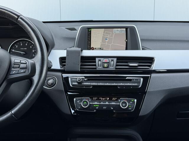 BMW X1 sDrive18i High Executive Navi/Trekhaak/Bluetooth.