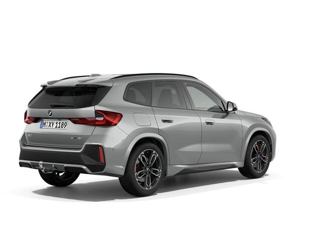 BMW X1 sDrive18i | M Sportpakket Pro | Premium Pack | Travel Pack