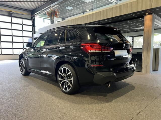 BMW X1 xDrive25e High Executive M-Sport | Panorama | Trekhaak | '19 | Camera |