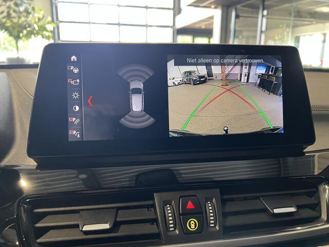 BMW X1 xDrive25e High Executive M-Sport | Panorama | Trekhaak | '19 | Camera |