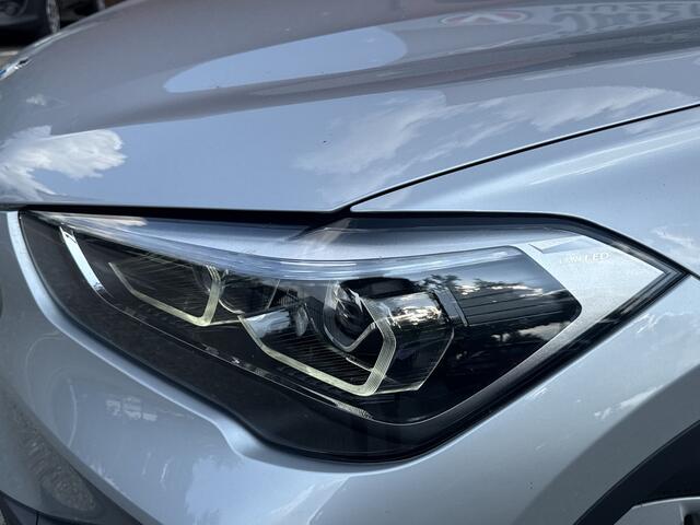 BMW X1 xDrive25e Executive // GROOT NAVI // CAMERA // CRUISE // CLIMA // STOEL VERWARMING // ELEK. KLEP //