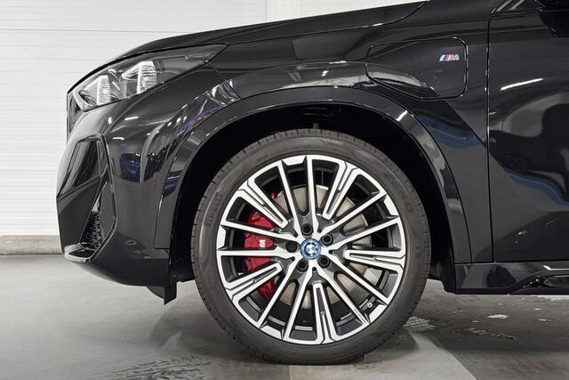 BMW X1 xDrive25e | M-Sport Pro | Travel Pack | Innovation Pack | Comfort Pack | Driving Assistant Professional | Harman/Kardon | Panoramadak | Comfort Access | Trekhaak