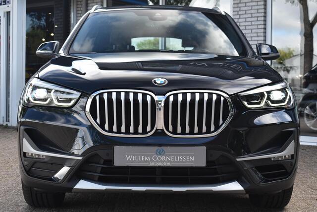 BMW X1 sDrive20i High Executive Edition Trekhaak Leder Ca