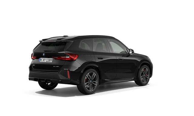 BMW X1 sDrive20i | 19 Inch | M-Sportpakket Pro | Premium pack | Travel Pack