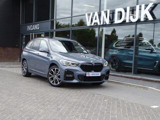 bmw-x1-xdrive25e-m-sportpakket-pano