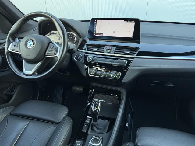 BMW X1 sDrive20i VDL Nedcar Edition Automaat Navigatie/Camera.