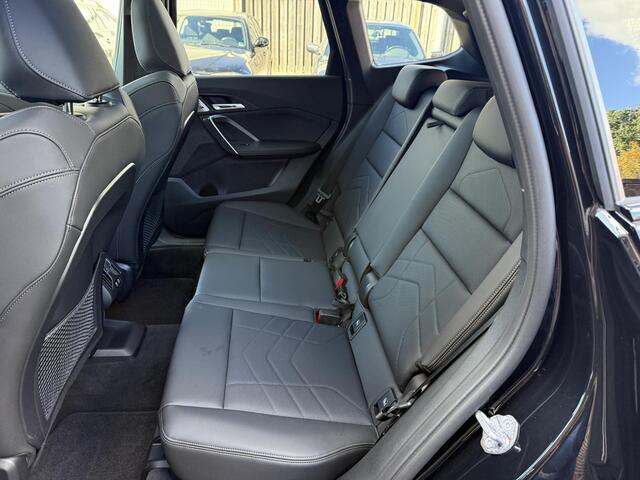 BMW X1 sDrive20i M-Sport Pano/Massagestoel/HarmanKardon